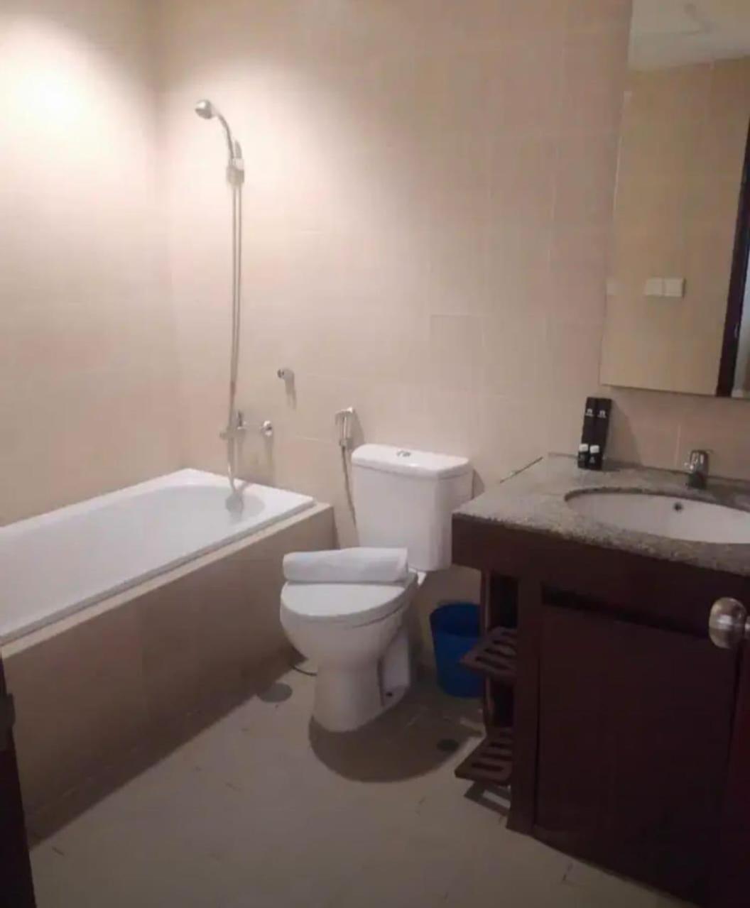 Ex Kamar Hotel Aston Marina Ancol Jakarta Buitenkant foto